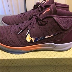 kobe ad pe devin booker